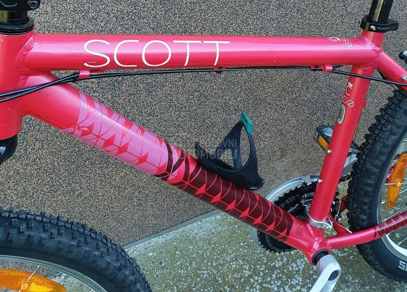 SCOTT 650 C