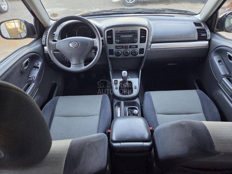 Suzuki Grand Vitara 1.6 wildcat