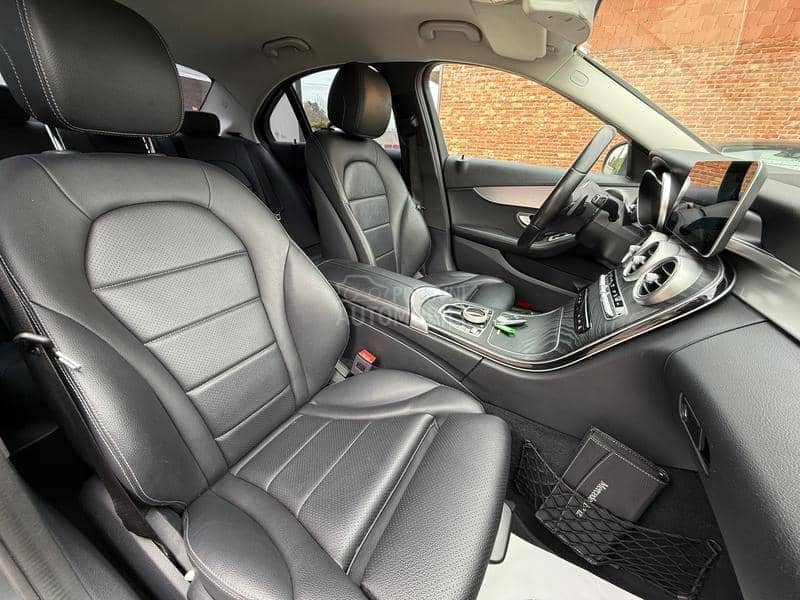Mercedes Benz C 300 de EQ POWER