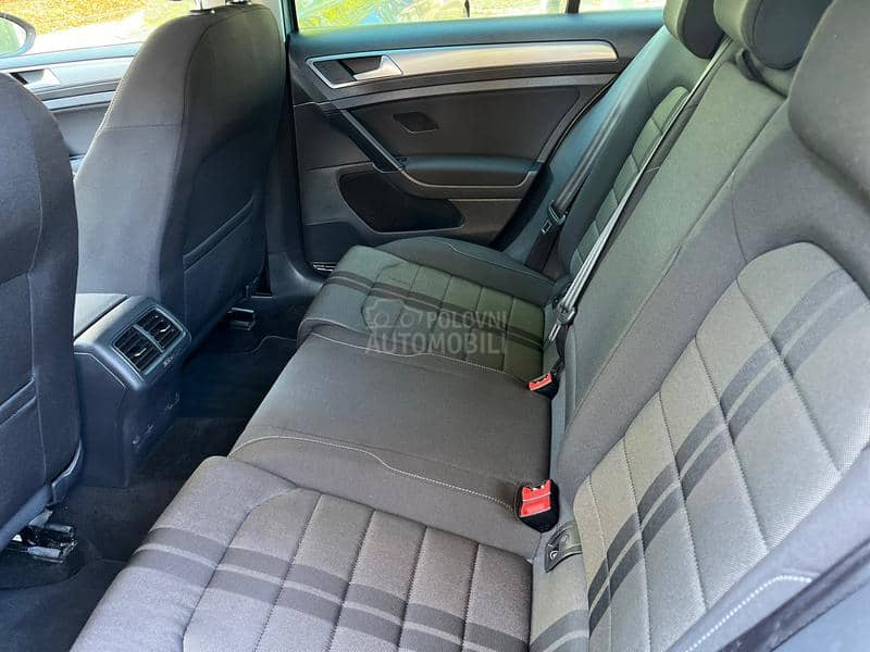Volkswagen Golf 7 1.2 tsi