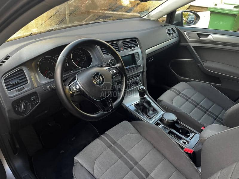 Volkswagen Golf 7 1.2 tsi