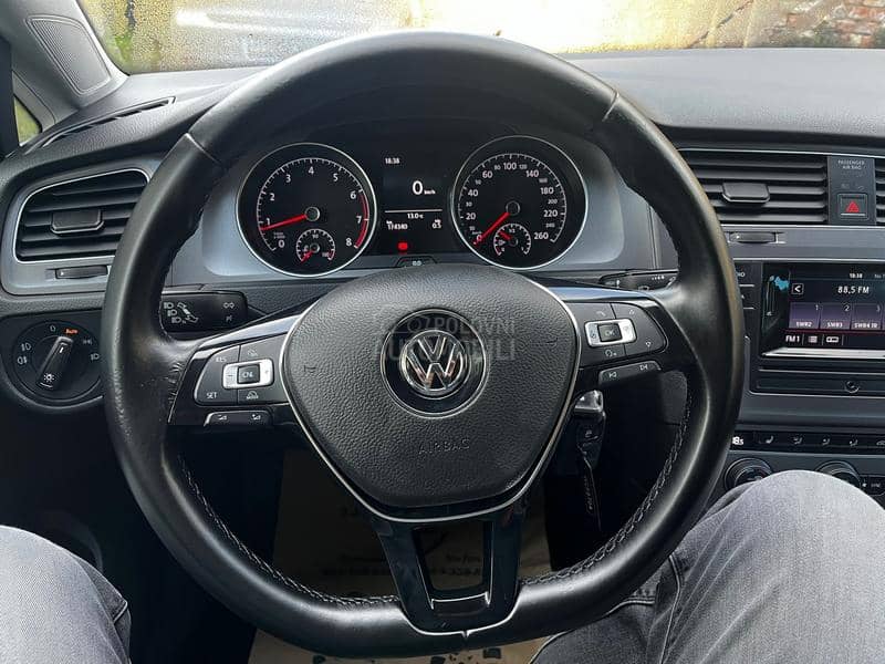 Volkswagen Golf 7 1.2 tsi