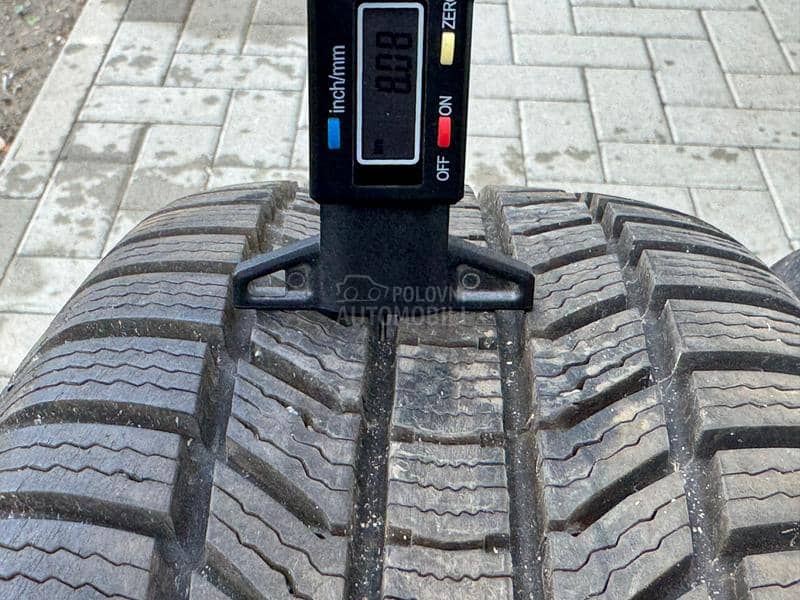 Continental 205/60 R16 Zimska