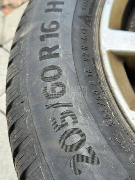 Continental 205/60 R16 Zimska