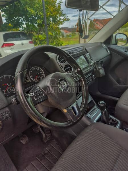 Volkswagen Tiguan 4x4 QUATTRO V SERV