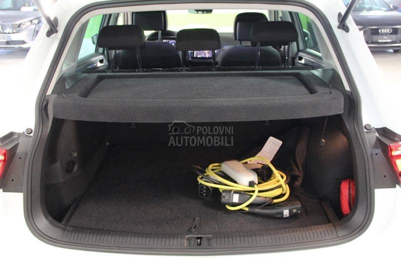 Volkswagen Tiguan RATA OD260/PLUG IN