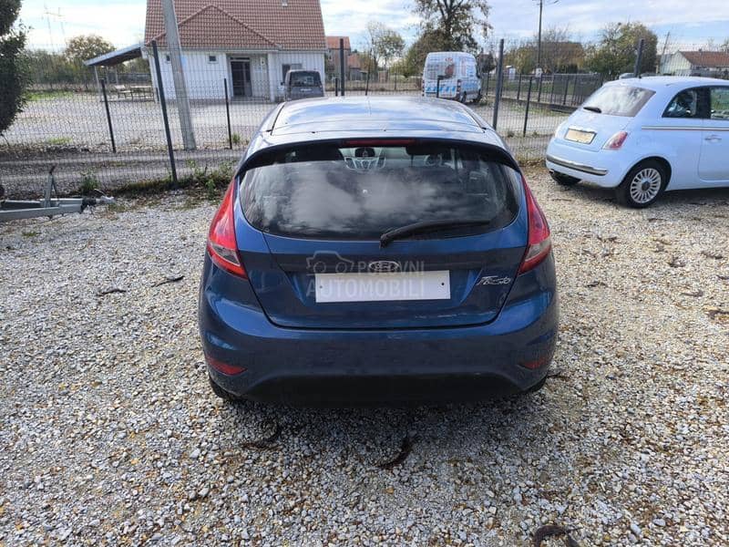 Ford Fiesta 1.2  b