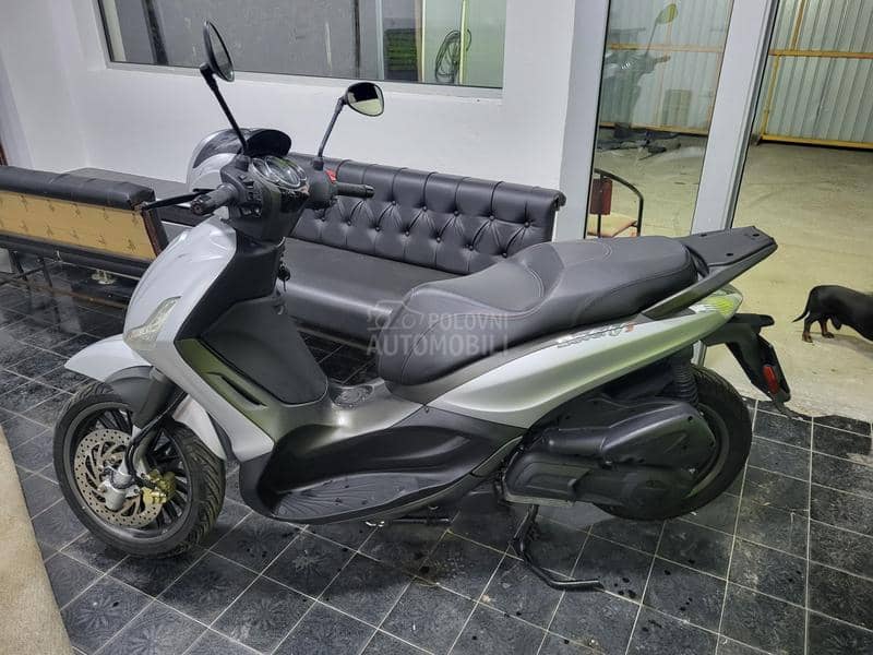 Piaggio Beverly