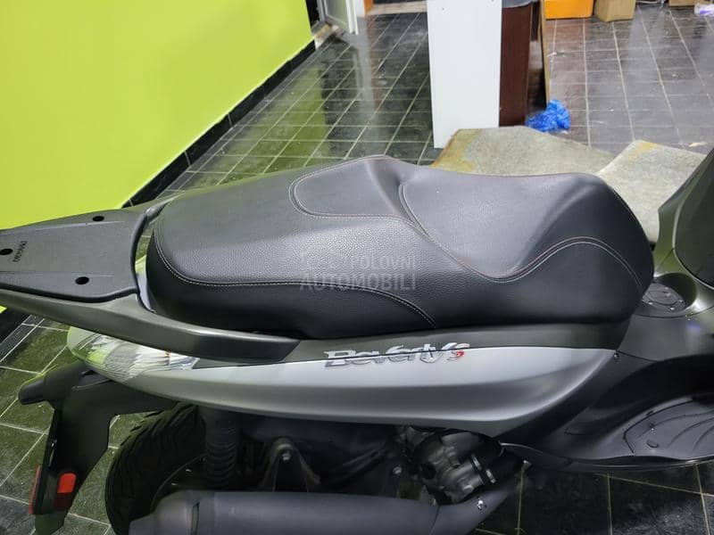 Piaggio Beverly