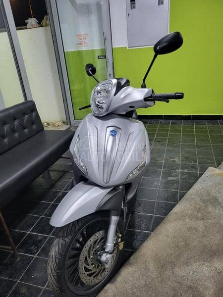 Piaggio Beverly