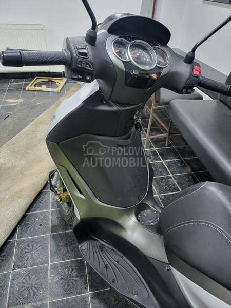 Piaggio Beverly