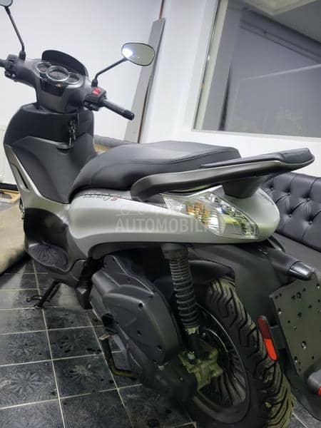 Piaggio Beverly