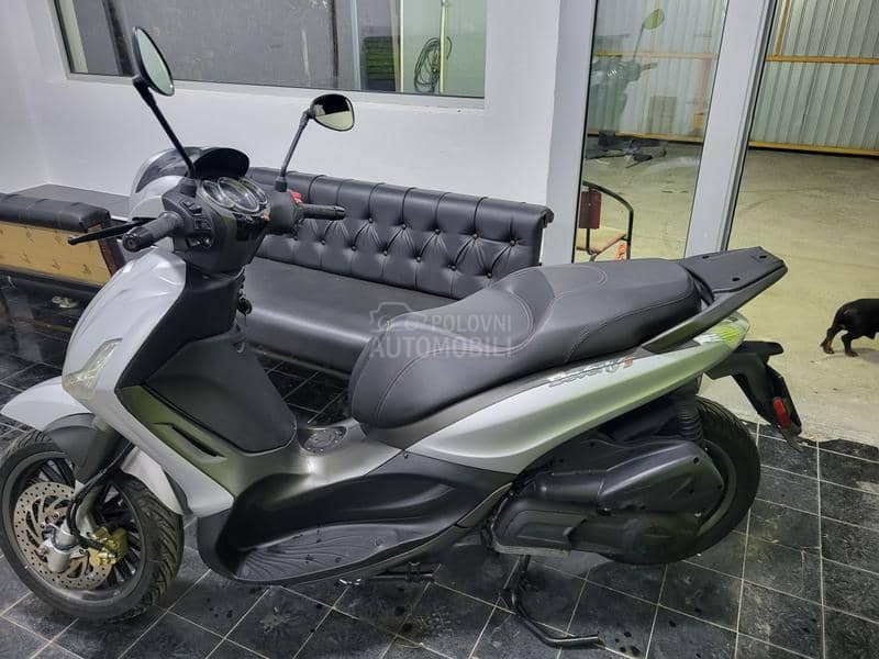 Piaggio Beverly
