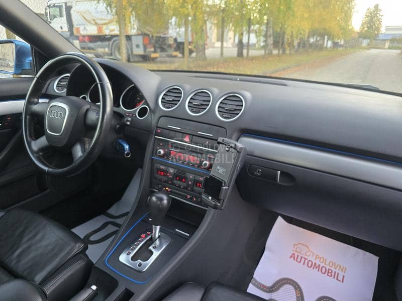 Audi A4 1.8T CABRIO. NOV