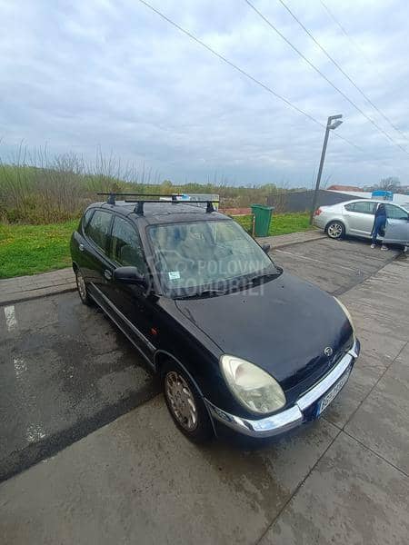 Daihatsu Sirion 