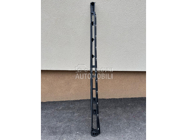 Nosac lajsne na sajtni za Audi A8, S8 od 2017. do 2024. god.