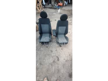 sedista za Opel Meriva