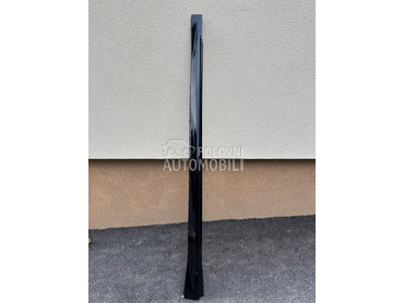 Levi prag za Audi A8 od 2017. do 2024. god.