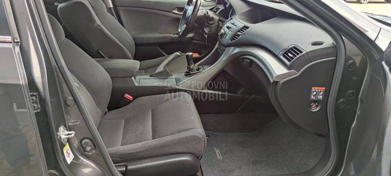 Honda Accord 2.0 4d elegance