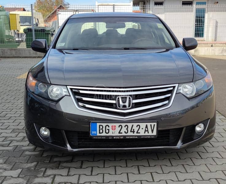 Honda Accord 2.0 4d elegance