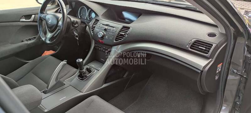 Honda Accord 2.0 4d elegance