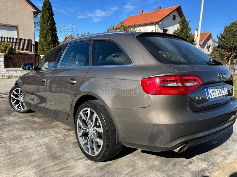 Audi A4 quattro