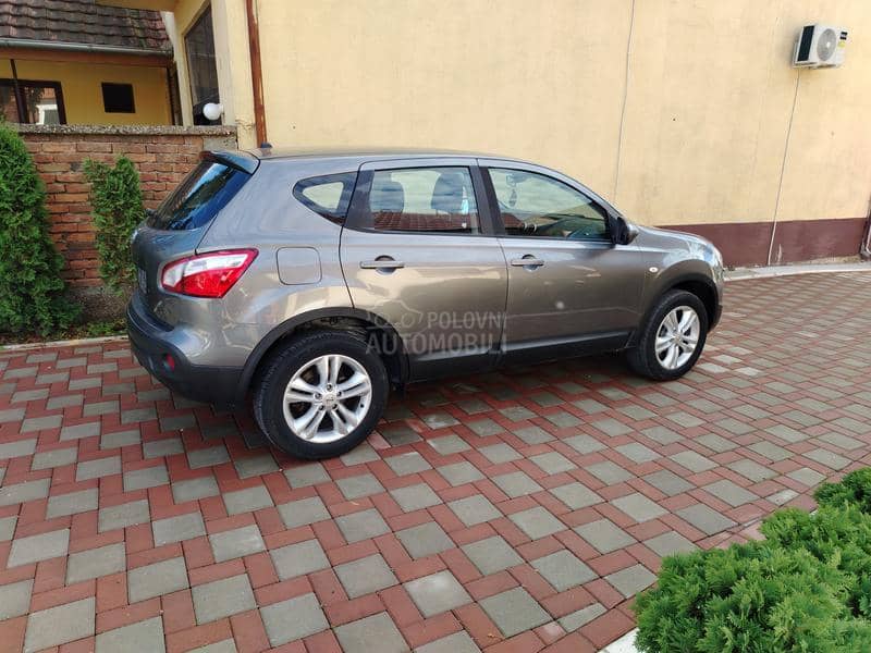 Nissan Qashqai 1,5 dci