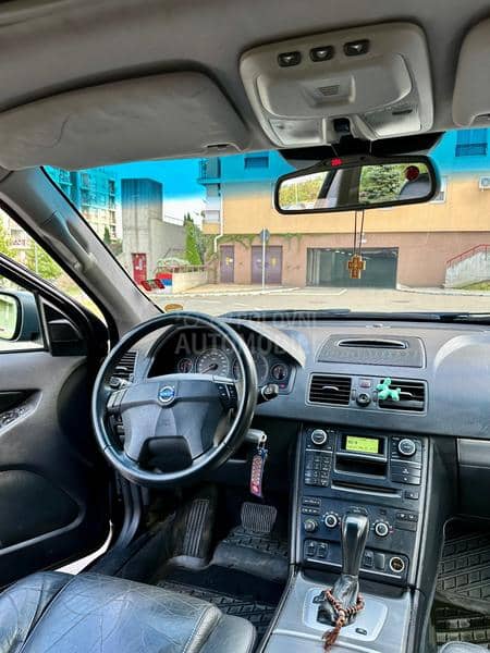 Volvo XC90 2.4 D5