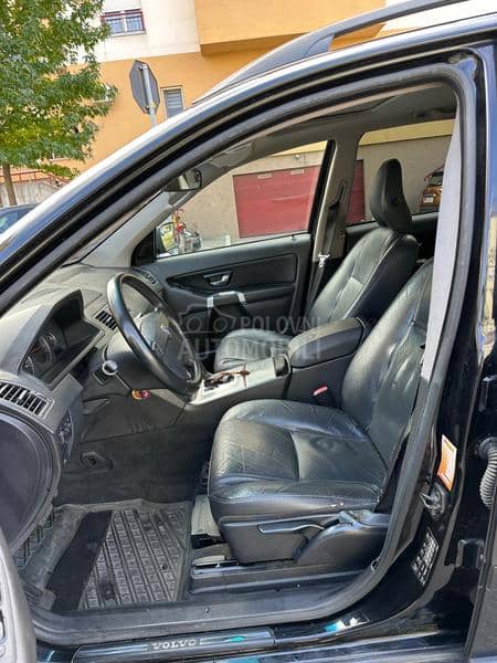 Volvo XC90 2.4 D5