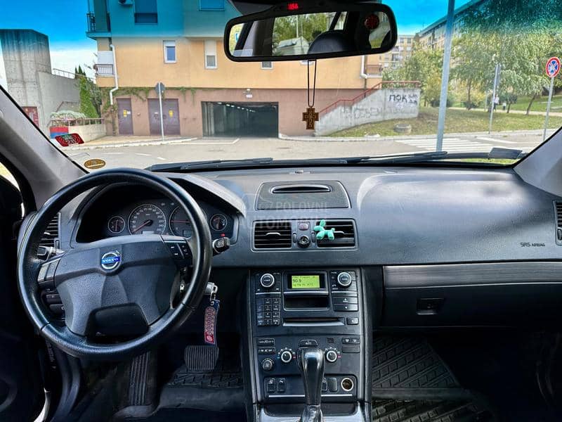 Volvo XC90 2.4 D5