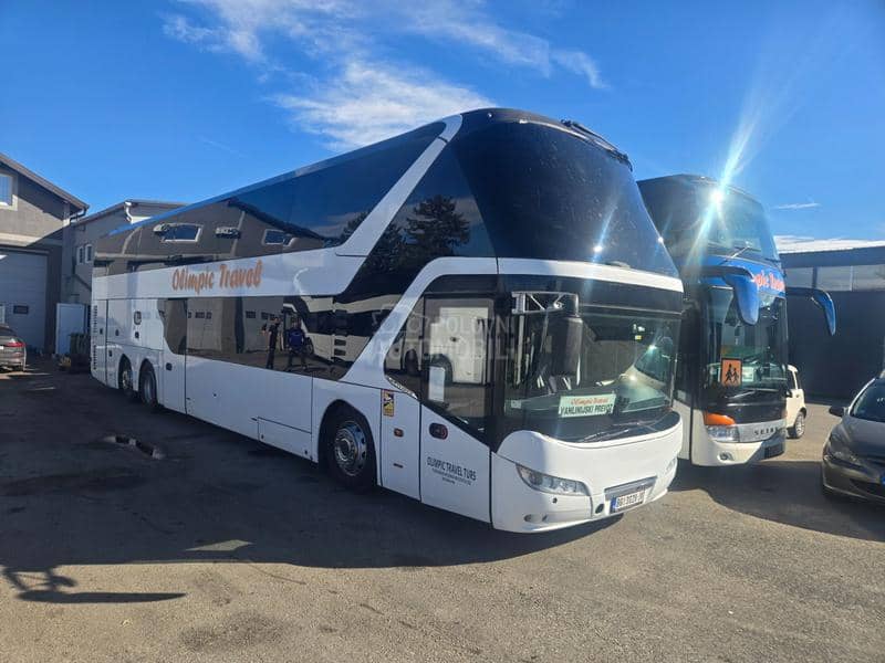 Neoplan Skyliner P05