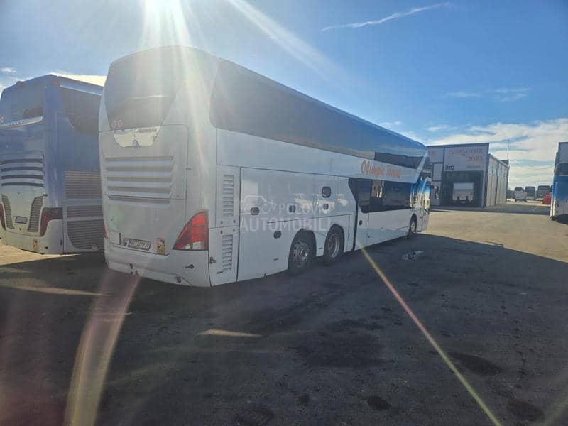 Neoplan Skyliner P05