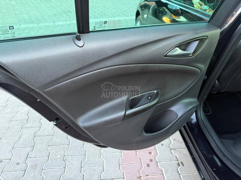 Opel Astra K 1.6cdti biturbo/ful