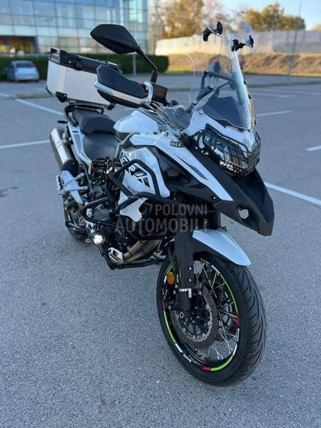 Benelli TRK 502x