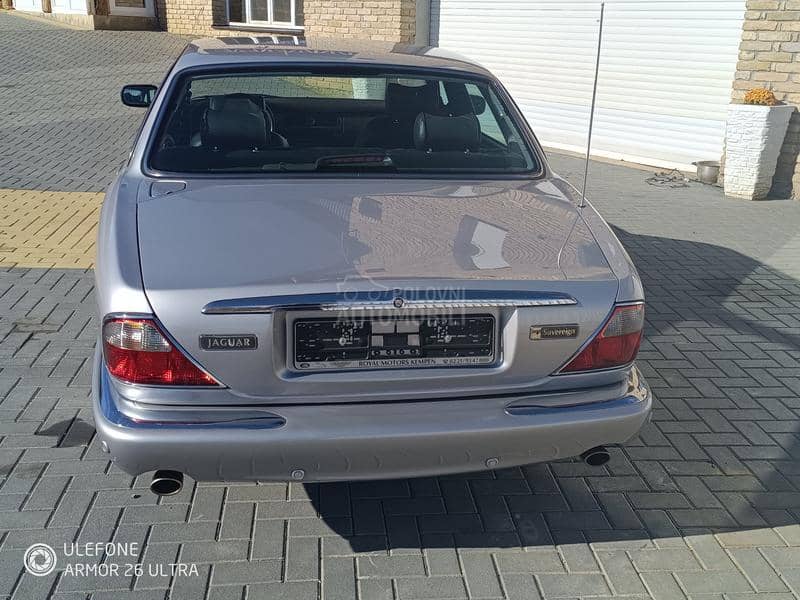 Jaguar XJ8 4.0