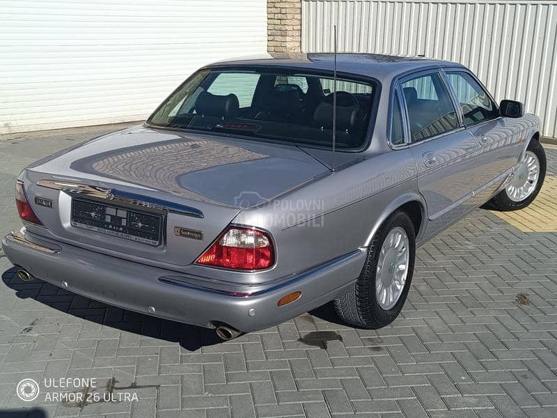Jaguar XJ8 4.0