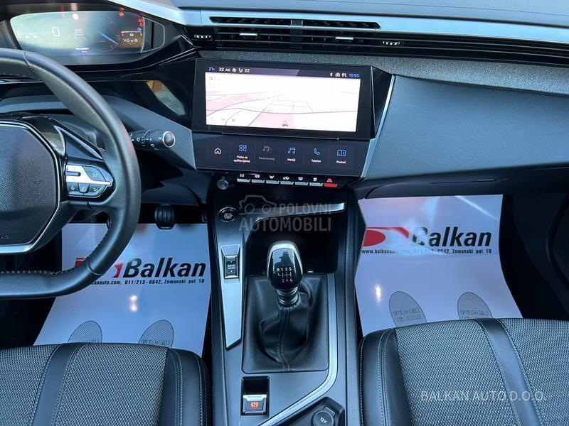 Peugeot 308 1.2/ALLURE/LED/NAV