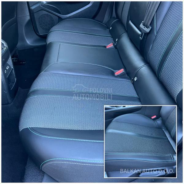 Peugeot 308 1.2/ALLURE/LED/NAV