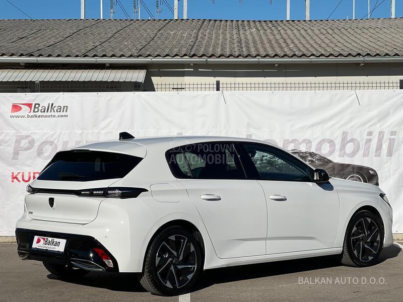 Peugeot 308 1.2/ALLURE/LED/NAV