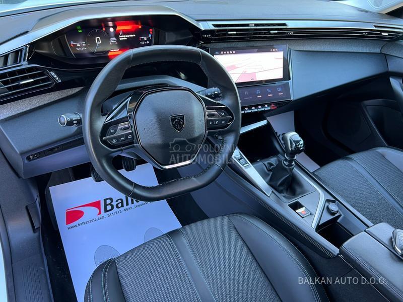 Peugeot 308 1.2/ALLURE/LED/NAV