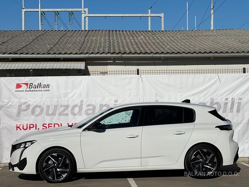 Peugeot 308 1.2/ALLURE/LED/NAV