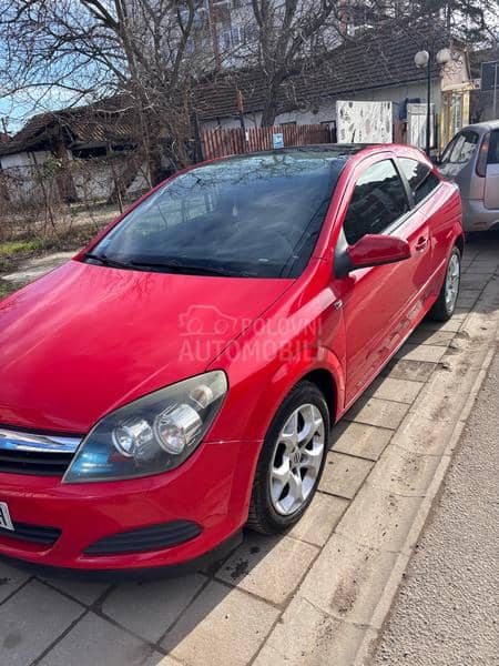 Opel Astra H GTC