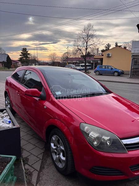 Opel Astra H GTC