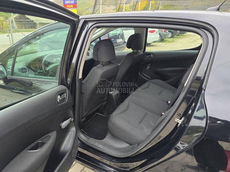 Peugeot 308 1.4b, 2008g