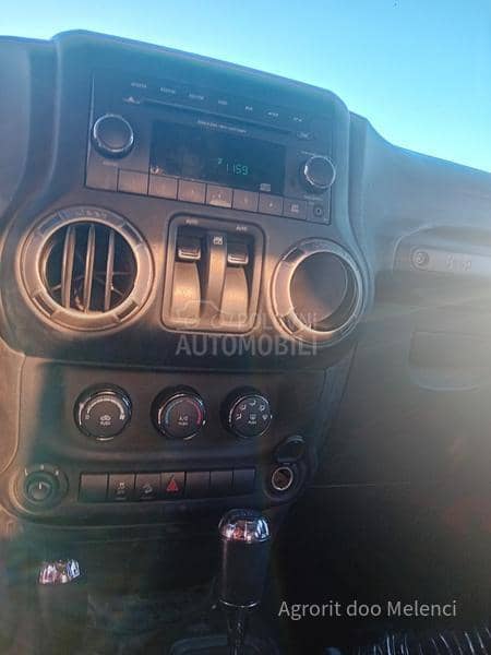 Jeep Wrangler 3.6 sport