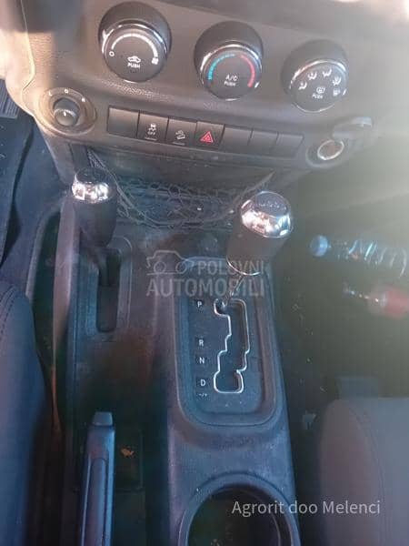 Jeep Wrangler 3.6 sport