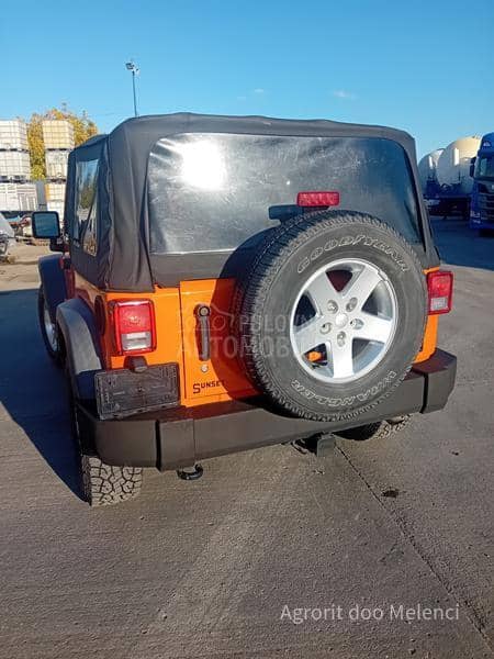 Jeep Wrangler 3.6 sport
