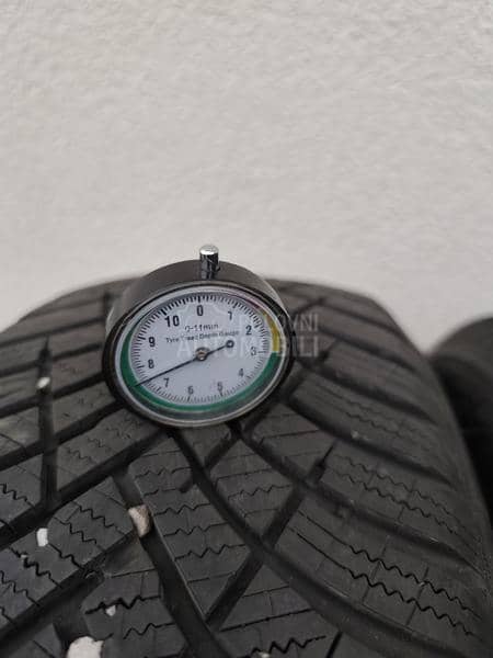 Hankook 215/60 R16 Zimska