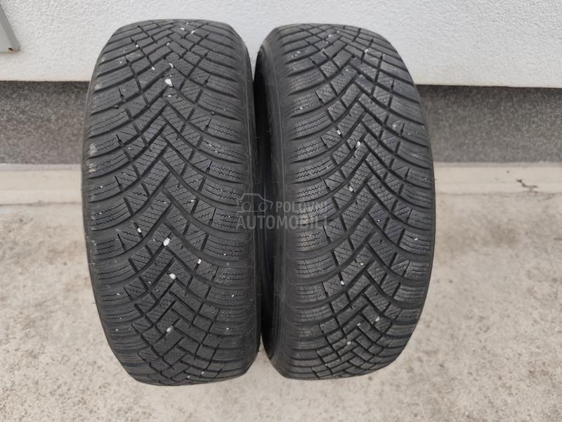 Hankook 215/60 R16 Zimska