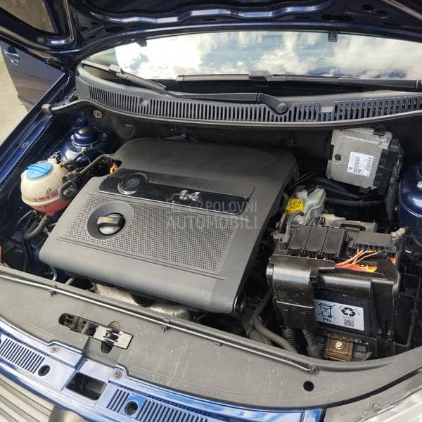 Volkswagen Polo 1.4 B CH